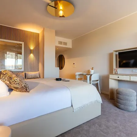 Apartment X Vibes Couple Only Design Rooftop Et Parking Village Naturiste *