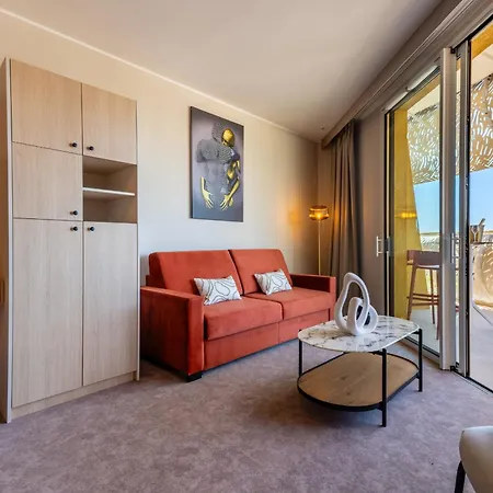 Apartment X Vibes Couple Only Design Rooftop Et Parking Village Naturiste *
