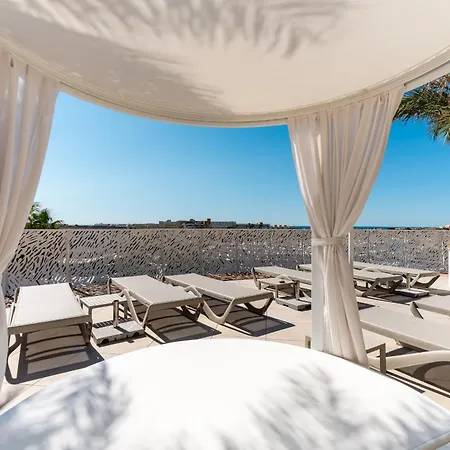 X Vibes Couple Only Design Rooftop Et Parking Village Naturiste *
